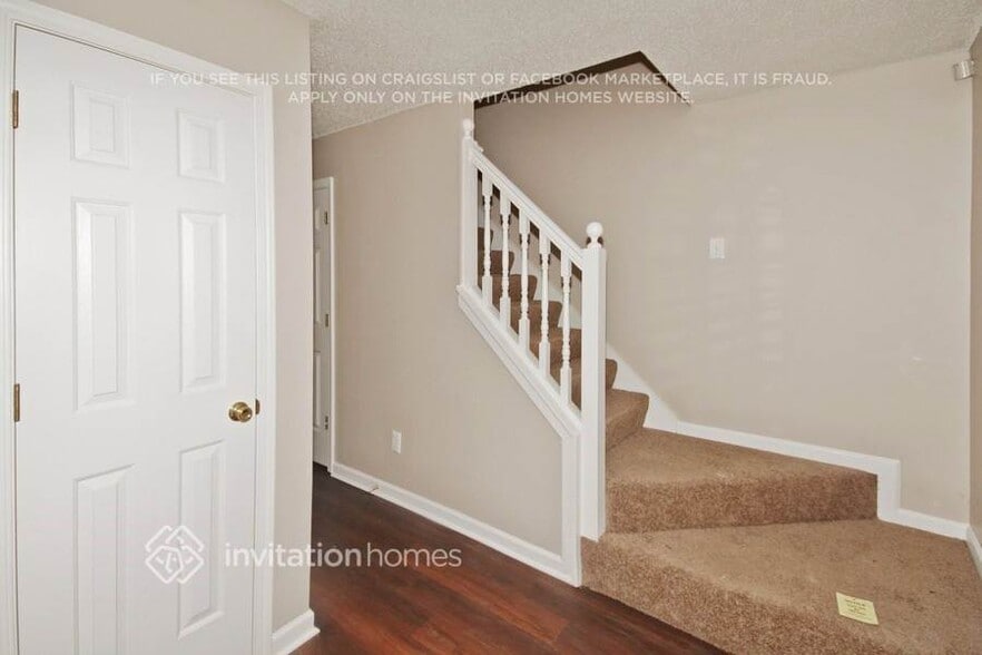 Building Photo - 4350 Reserve Hill Crossing