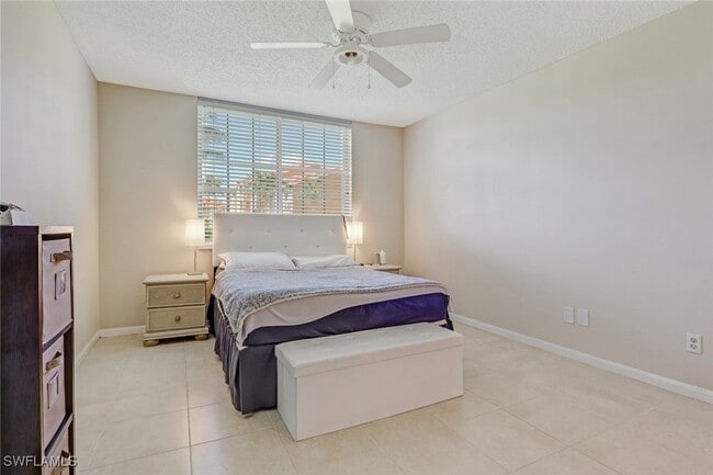 Building Photo - 1265 Wildwood Lakes Blvd