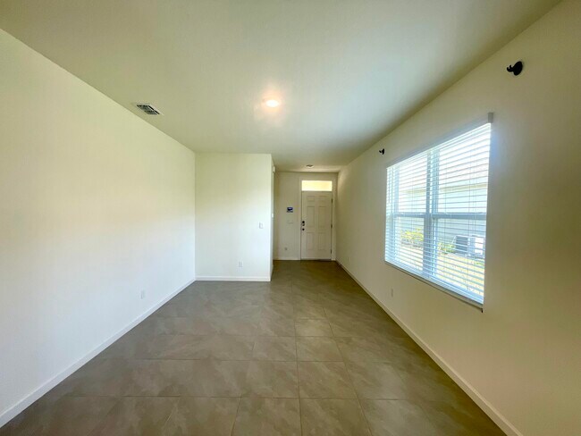 Building Photo - 12440 Rimini Wy