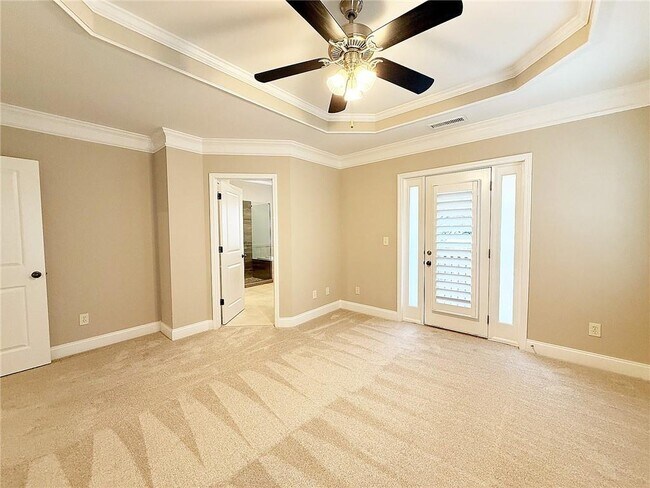 Building Photo - 3641 Ridge Towne Dr