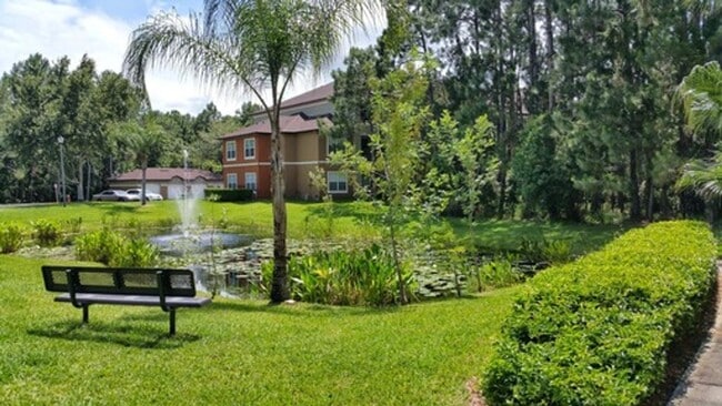 Building Photo - Gorgeous  Forest View, Wood Floors  1/1 condo for RENT @The Crest close to UCF.
