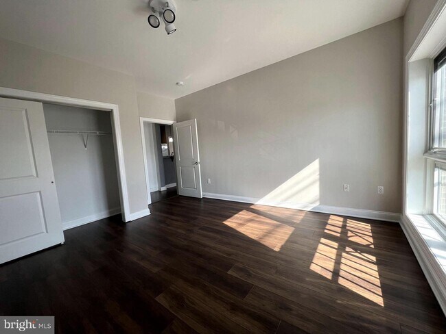 Building Photo - 2360 NJ-33