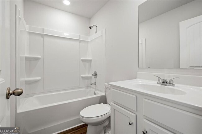 Building Photo - 424 Whitetail Cir