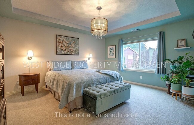 Building Photo - 3072 SE Kingswood Ave