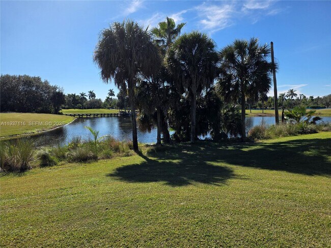 Building Photo - 8044 NW 41 Ct