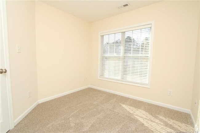 Building Photo - 3921 Volkswalk Pl