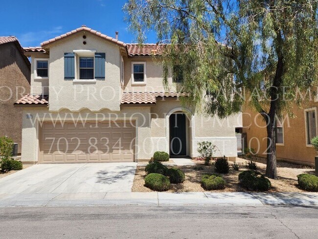 Building Photo - 3 Bedroom, 2 1/2 BATH SPACIOUS!~Updated Pa...