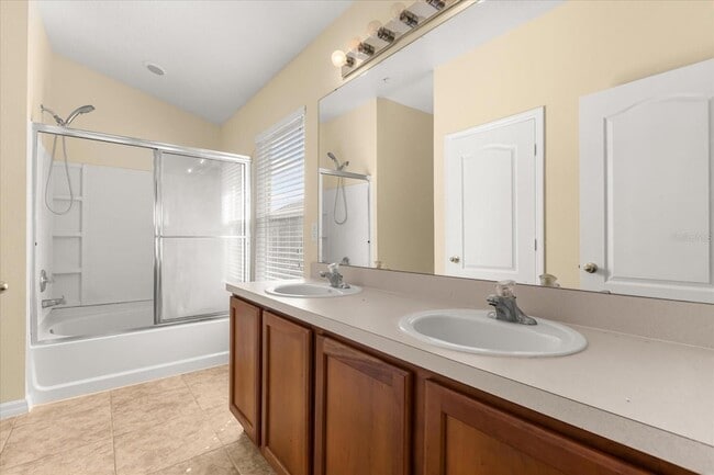 Building Photo - 2110 Little Gem Loop