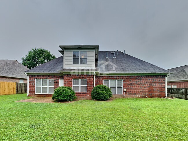 Building Photo - 1166 Havenwood Drive