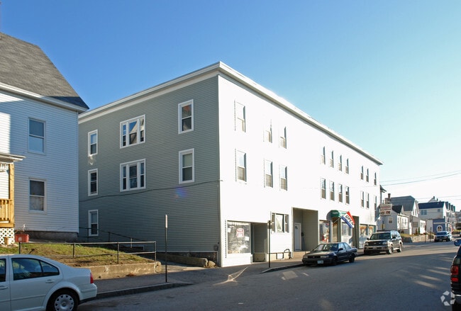 Building Photo - 197-207 Wilson St