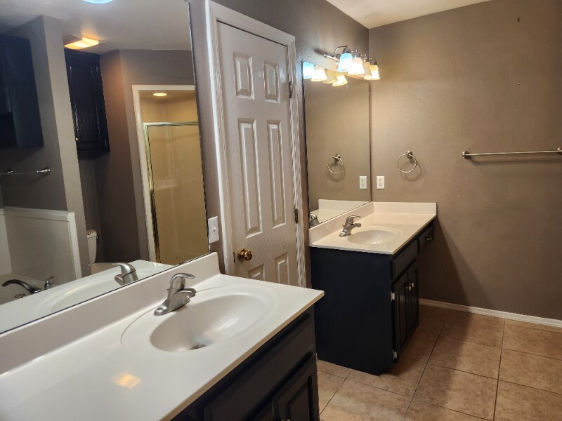 Building Photo - 7702 Progress Dr