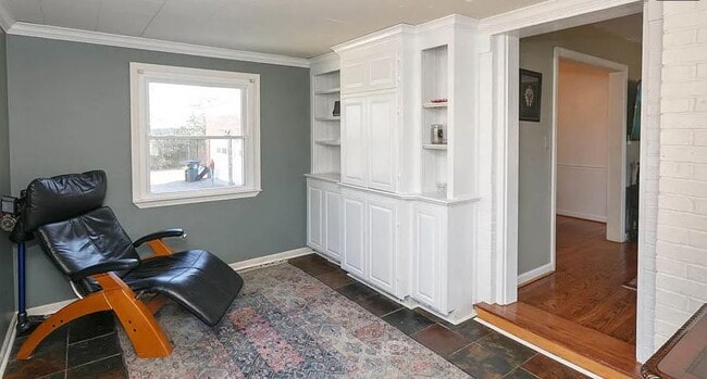 Building Photo - 201 Alcott Rd