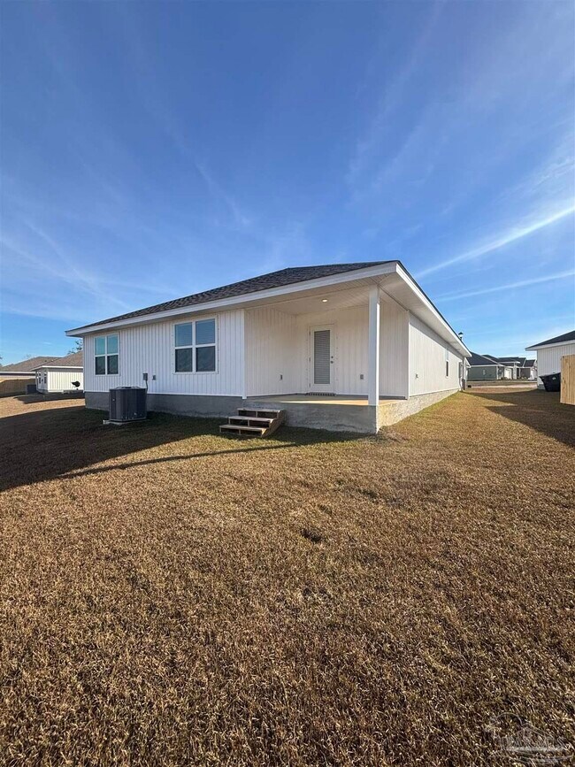 Building Photo - 111 Anhinga St