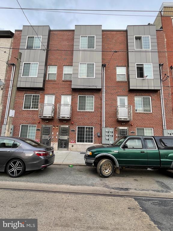 Primary Photo - 617 N 11th St