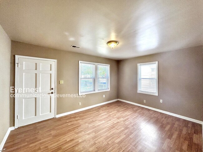 Building Photo - 2767 Filmore Ave