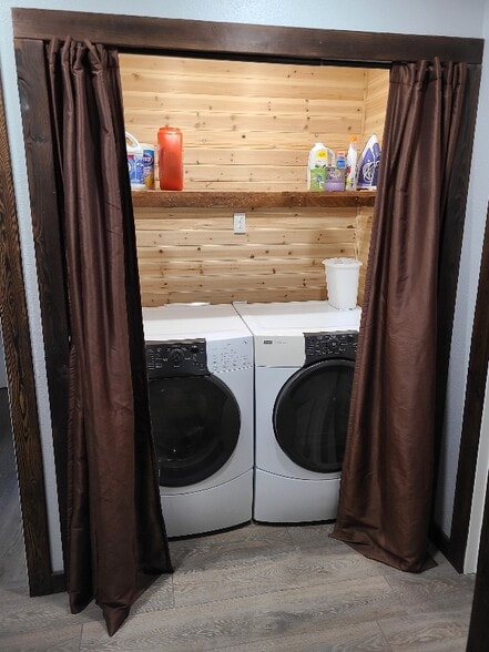 Building Photo - 1856 Canyonville-Riddle Rd