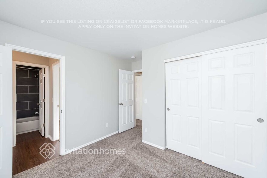 Building Photo - 5171 S Nepal Way