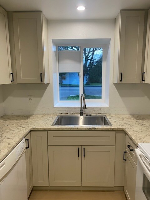 Building Photo - 1803 10th St