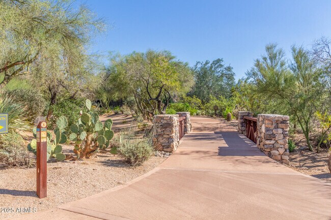 Building Photo - 20801 N 90th Pl