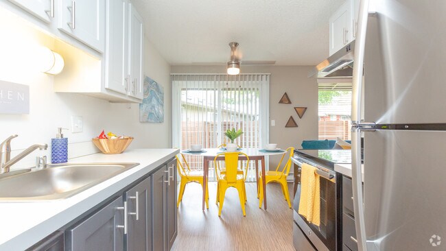 Interior Photo - ReNew Dash Point