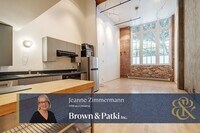 Building Photo - 461 2nd St