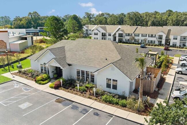 Building Photo - Baldwin Farms Apartments