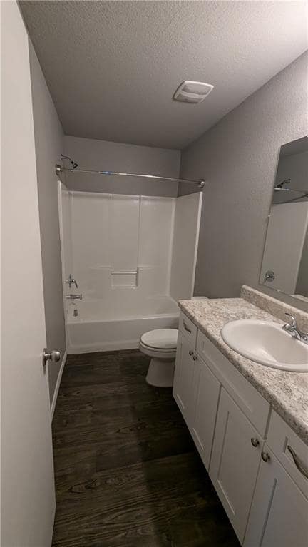 Building Photo - 228 E Anabranch Ct