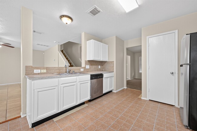 Building Photo - 17347 Wigeon Way Dr