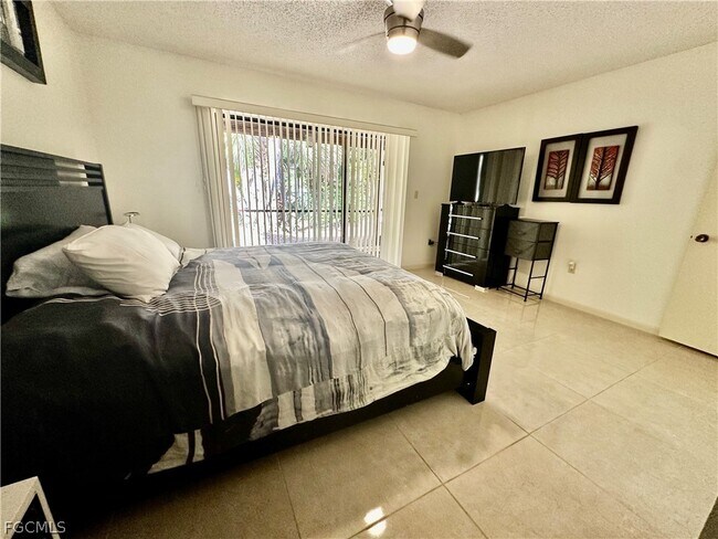 Building Photo - 13212 Tall Pine Cir