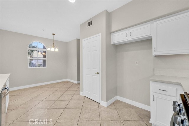 Building Photo - 702 Terra Bella