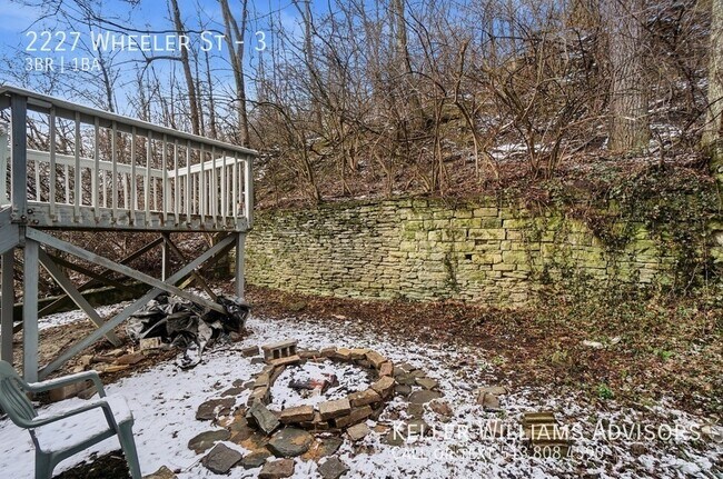 Building Photo - 2227 Wheeler St