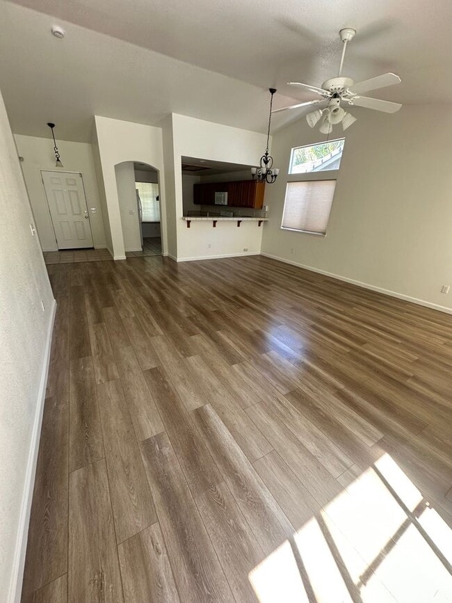 Building Photo - Move-In Special: 1/2 Off 1st Months Rent