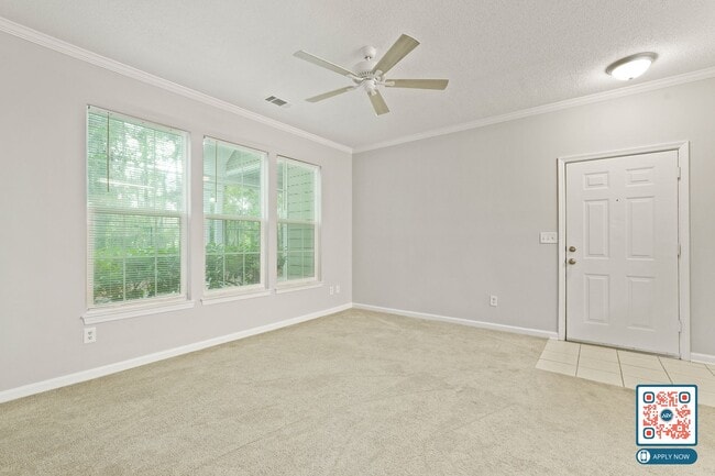 Building Photo - MOVE IN THIS YEAR - FREE MONTH'S RENT IN 1st 90 DAYS!