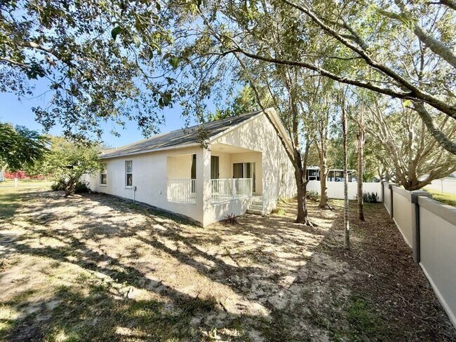 Building Photo - 5431 Ayrshire Dr