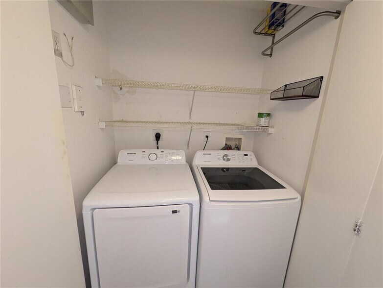 Building Photo - 11177 SW 8th St