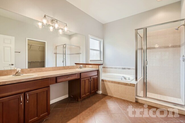 Building Photo - 5859 Autumn Chase Cir