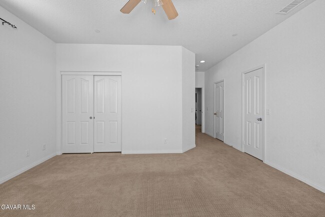 Building Photo - 37152 Waltham Pl