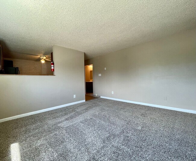 Building Photo - 141 McClure Ave