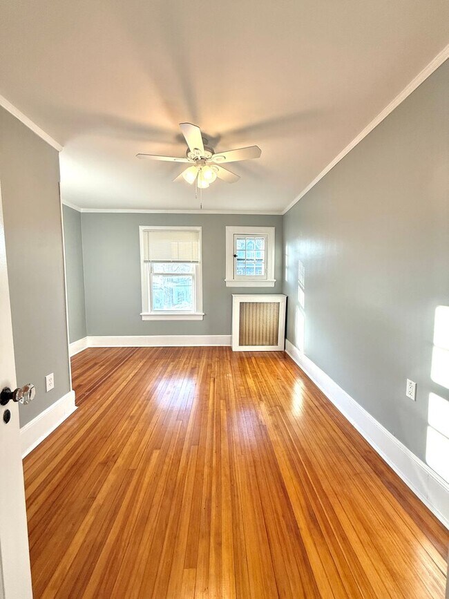 Building Photo - Timeless and Refined 3BR/2.5BA Colonial in Uptown Kingston