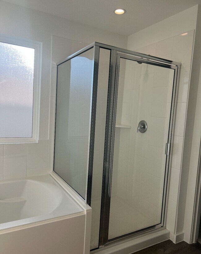 Building Photo - 1119 Fringed Bluestar Dr