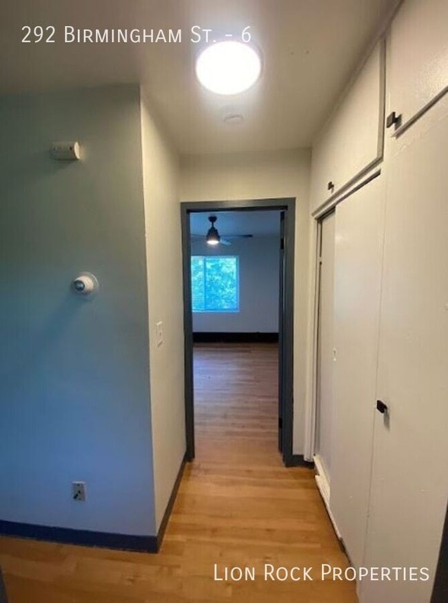 Building Photo - 292 Birmingham St