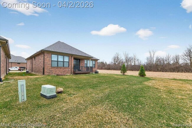 Building Photo - 43721 Legacy Dr