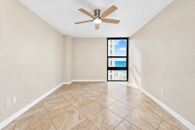 Building Photo - 3051 S Atlantic Ave
