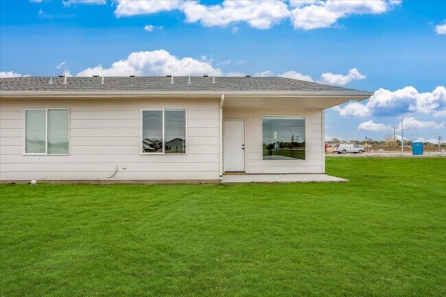 Building Photo - 1064 W Long Path Ct