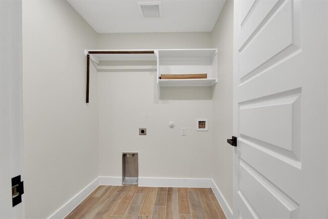 Building Photo - 346 Nene Ln