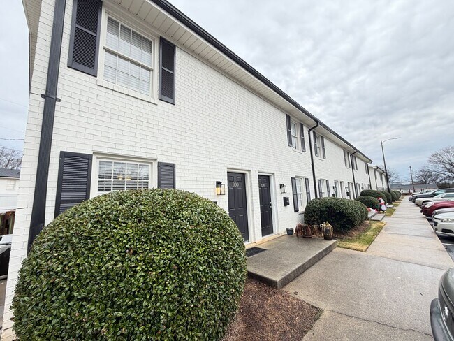 Building Photo - 1 Block from Downtown Kannapolis
