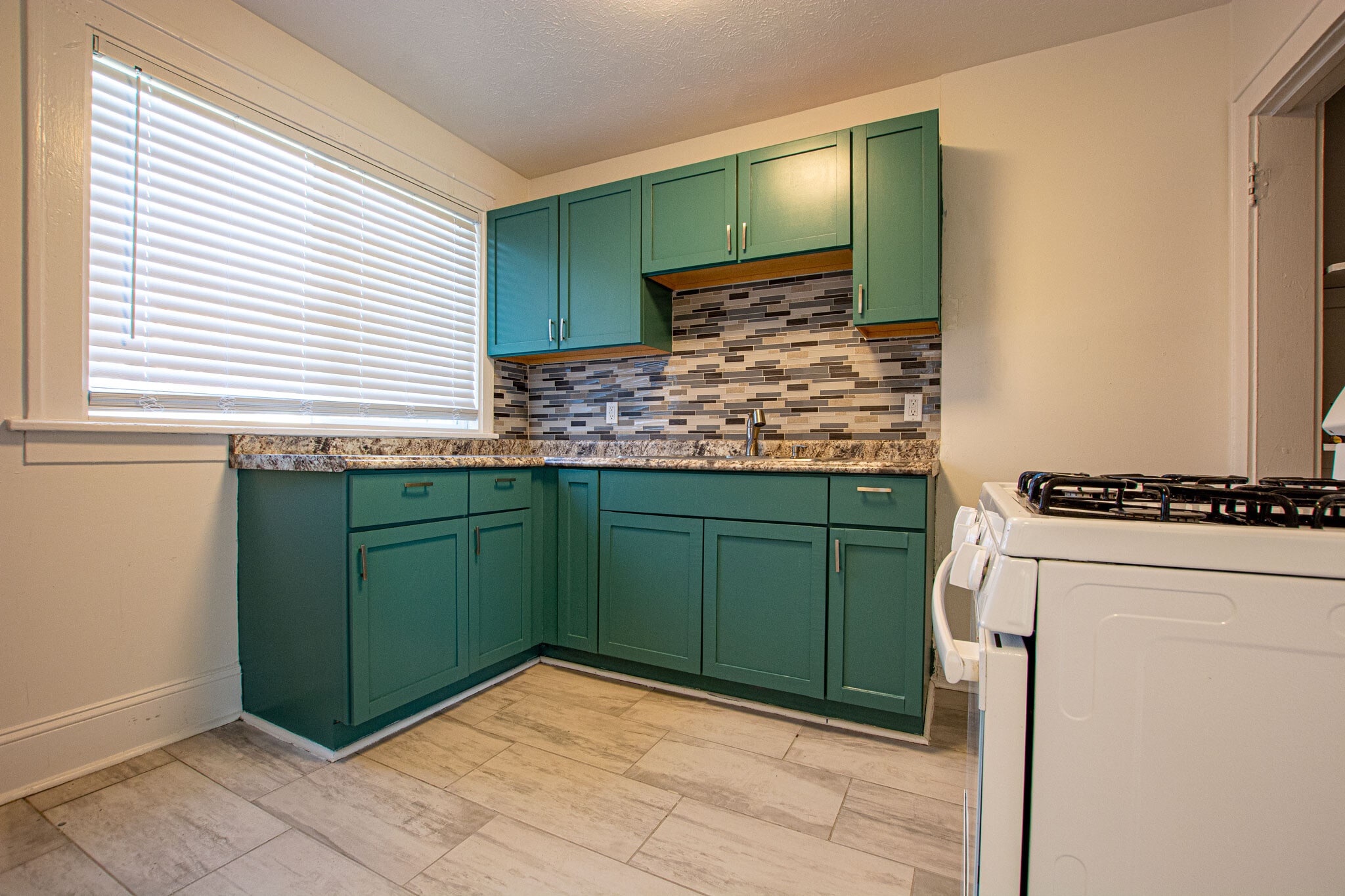 Building Photo - 106 N 38th St