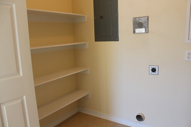 Washer area with storage - 741 N Nicholson Ave