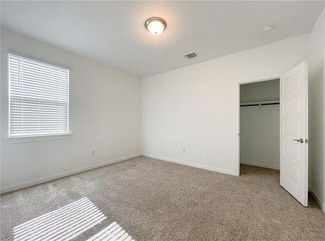 Building Photo - 2316 Clemence Ln