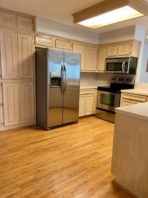 Building Photo - 27 Par View Dr